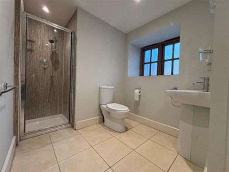 3 bedroom barn conversion to rent - Photo 5