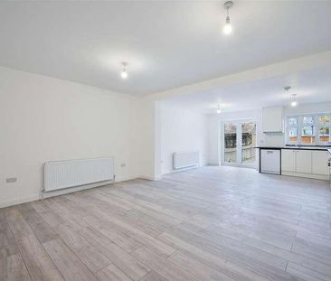 Belmont Avenue, New Malden, KT3 - Photo 1