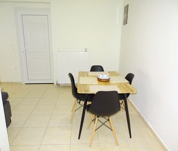 APARTMENT 50 SQ.M. FURNISHED RENOVATED AND IN A CENTRAL POINT IN LO... - Photo 5