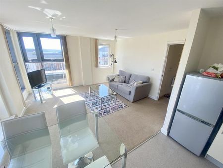 2 bedroom apartment to rent - Photo 2