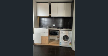 Furnished One Bedroom Apartment For Lease - Photo 4