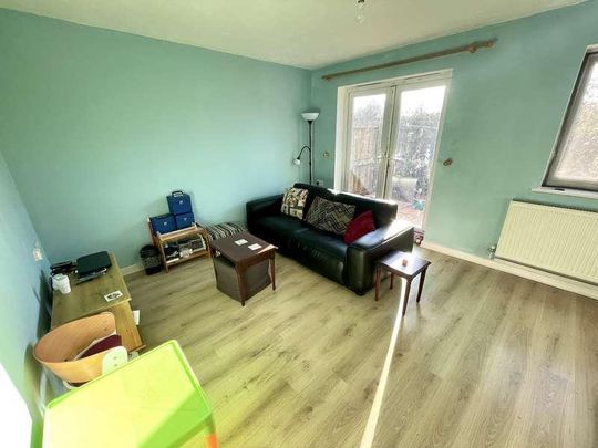 The Retreat, Caldicot, Np, NP26 - Photo 1