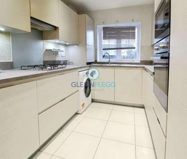 Maurendon Green, Slough, SL2 - Photo 1