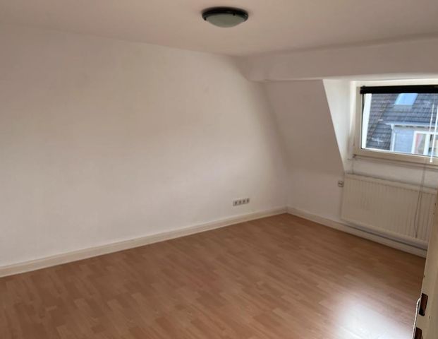 Dachgeschosswohnung in Rüttenscheid - Foto 1