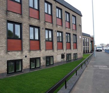 1 bedroom apartment to rent - Photo 4