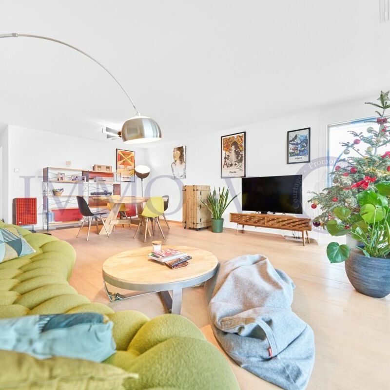 SPACIOUS STANDING WITH BALCONY + TERRACE AND LAKE VIEW - Foto 1