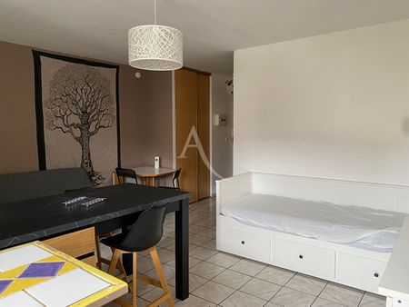 Location Appartement 1 pièce 31m² - Photo 5