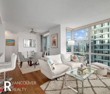 1077 Marinaside Crescent, #2201 - Photo 2