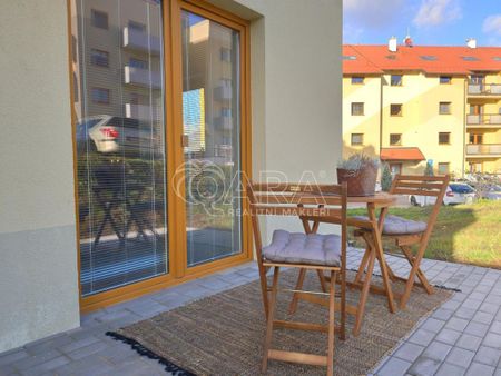 Pronájem bytu 2+kk 34 m2 - Фото 3