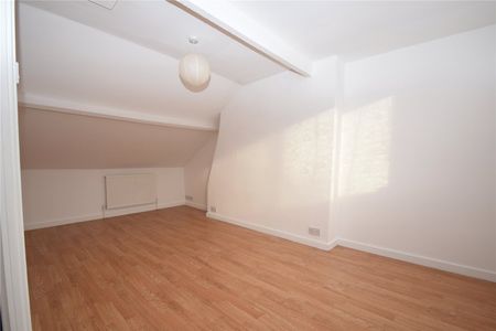 2 bed terraced house to rent in Union Street, Scarborough, YO11 - Photo 4