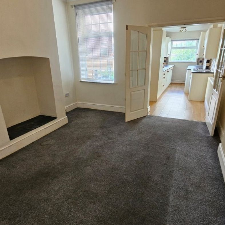 2 bed Terraced - To Let - Photo 1