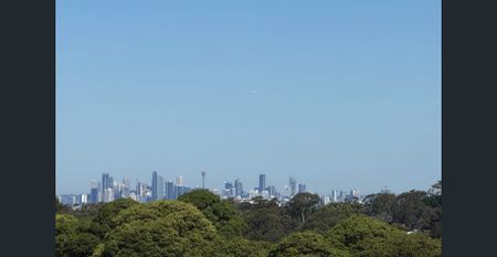 Immaculately Presented Villa in Boutique Complex - Photo 4