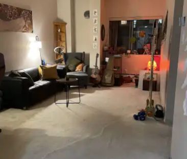 Sunny Corner Apartment in the Heart of Mission | 330 25 Avenue Sout... - Photo 1