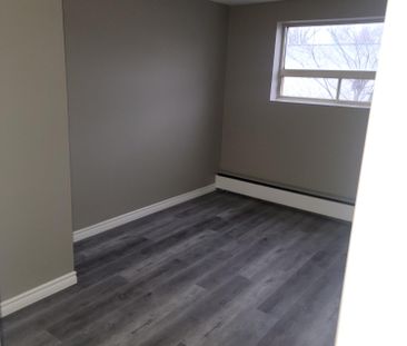 34 Stanley St. - Photo 4