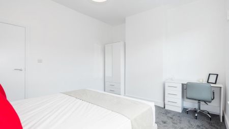 2 bedroom terraced house to rent - Photo 4