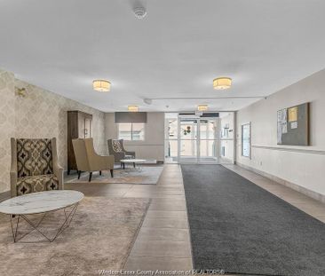 For Lease - 1535 GRAND MARAIS Road Unit# 304, Windsor, Ontario - Photo 4