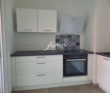 Location Appartement 3 pièces 67m² DRAGUIGNAN 83300 - Photo 3