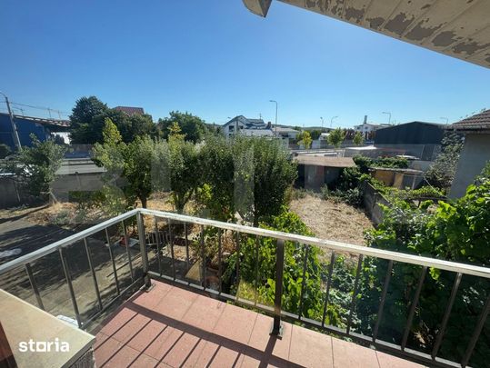 Casa cu 5 camere, curte 650 mp, zona Bariera Valcii - Fotografie 1