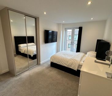 2 bedroom flat to rent - Photo 3