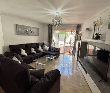 Elegant Three-Storey Town House with Communal Amenities in Tranquil... - Photo 4