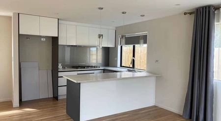 4 Bedrooms, 2.5 bathrooms Pakuranga - Photo 5