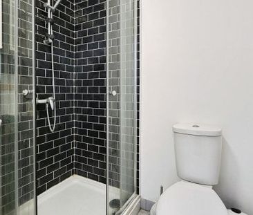 High Street, Colchester - Photo 3