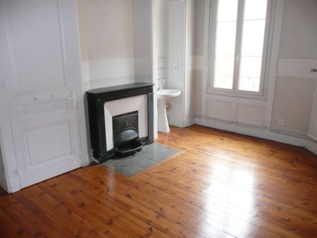 APPARTEMENT T5 A LOUER - Photo 3