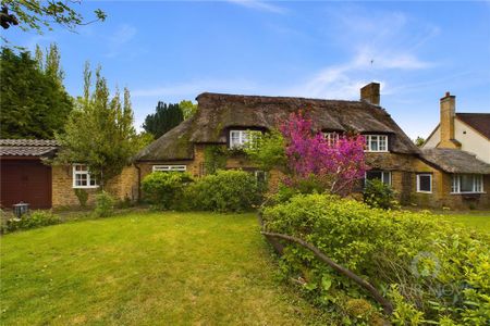 4 bedroom detached house to rent - Photo 4