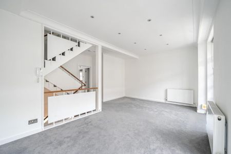 4 bedroom townhouse to rent - Photo 3