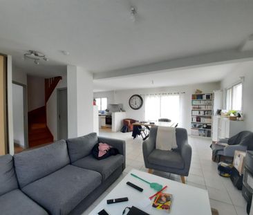 Maison T6 à louer Guignen - 99 m² - Photo 2