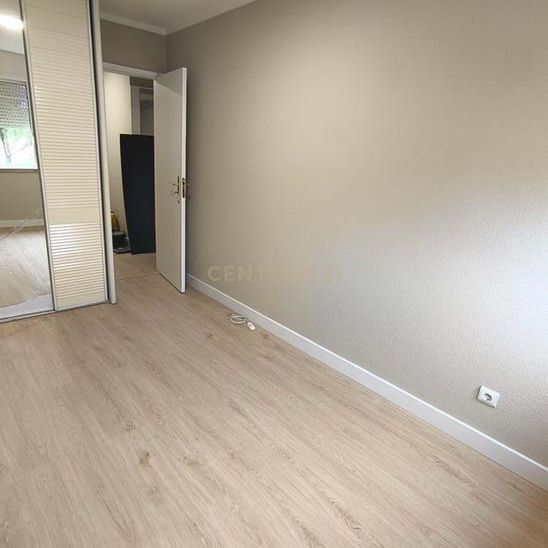 Massamá e Monte Abraão, Lisbon - Photo 1