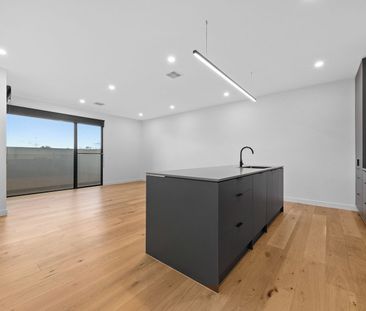 BONDI ROAD BEAUTY - Photo 4