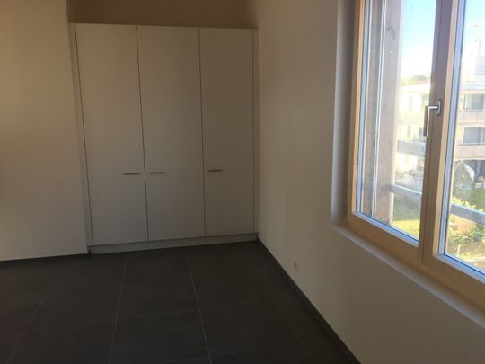 2.5 Zimmer, 115 m², 3. Stock - Photo 1