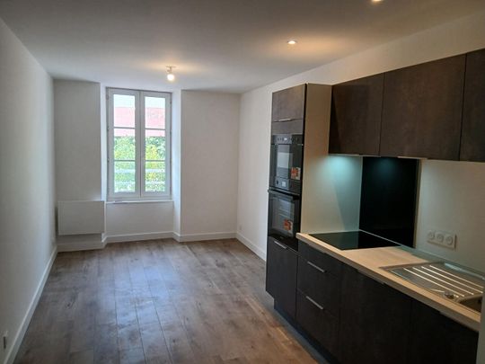 Location Appartement 3 pièces 52m² - Photo 1