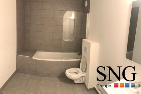 T2 AVEC BALCON ET PARKING - Photo 3