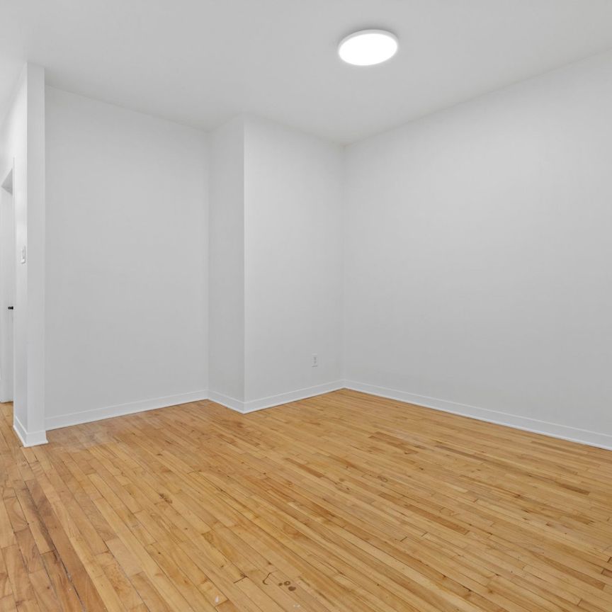 727-737 2e Avenue, Montréal (Verdun, QC H8S - Photo 1