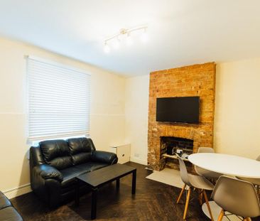 5 bedroom house share to rent - Photo 1