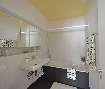 Your new home – modern and not far from Stettbach train station - Photo 3