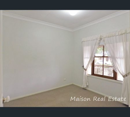 11 Nebo Close, Forest Lake, Qld 4078 - Photo 2