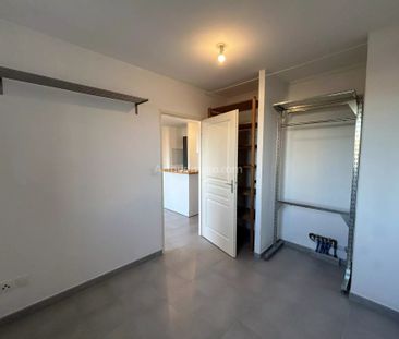 Location Appartement 2 pièces 34 m2 à Martigues - Photo 3