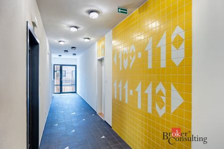 Pronájem bytu 1+kk a garsoniéry 38 m², Kartónová 2843, Plzeň - Photo 3