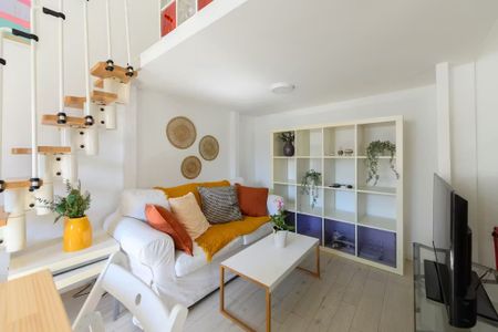 Calle de San Vicente Ferrer, Madrid, Community of Madrid 28004 - Photo 3