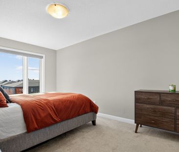 For Lease - 342 Raheen Court, Barrhaven, Ontario - Photo 5