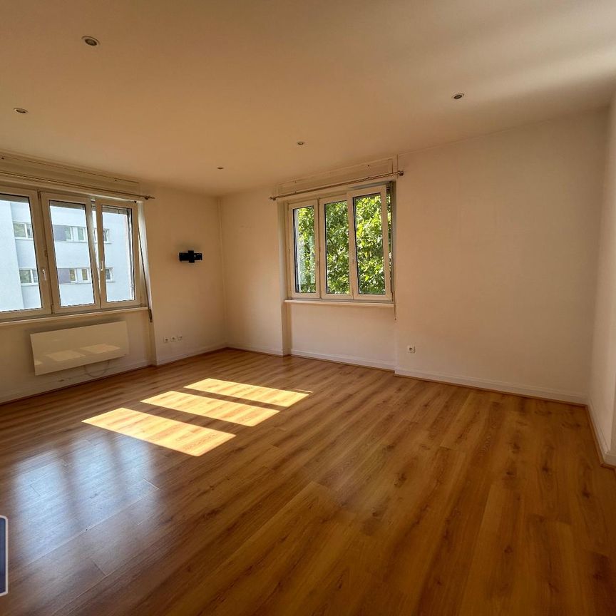 Location Appartement 3 pièces 70m² MULHOUSE 68100 - Photo 1