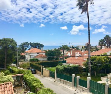 Moradia com jardim e piscina em zona privilegiada no Estoril - Photo 5