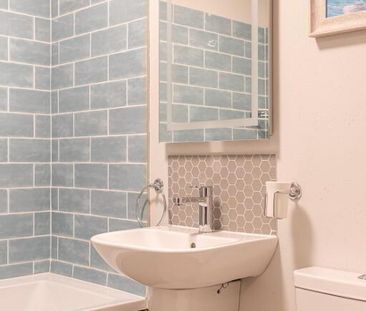 Apt 21 The Residence, 334 Ormeau Road, Belfast, BT7 2GE - Photo 3