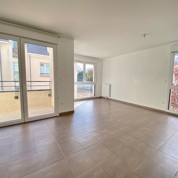 Location Appartement 3 pièces 68m² ORLEANS 45000 - Photo 1