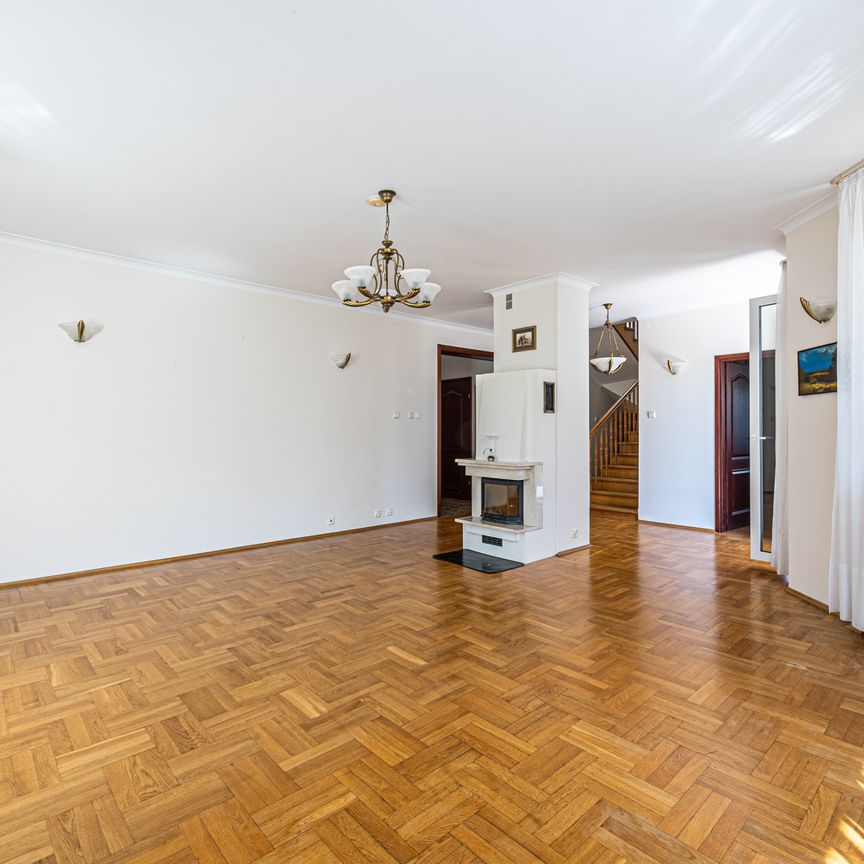 Warszawa, Ursynów, Warszawa, Ursynów - Photo 1