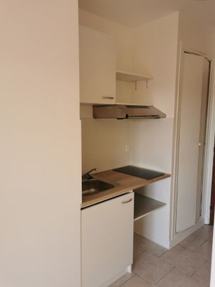 Location Appartement 1 pièce 21m² - Photo 1