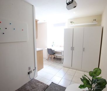 Malthouse Close, City Centre - Photo 2